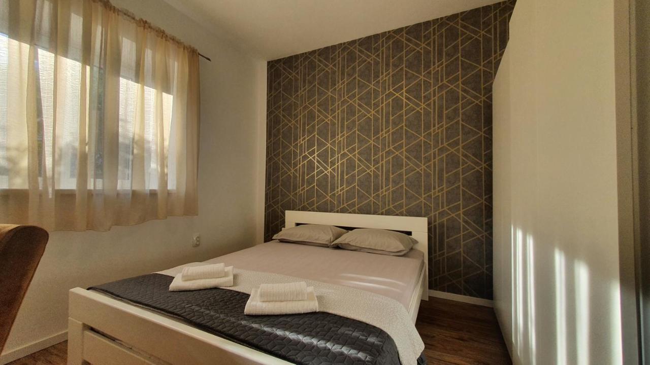 Istrianka Apartment พูลา ภายนอก รูปภาพ