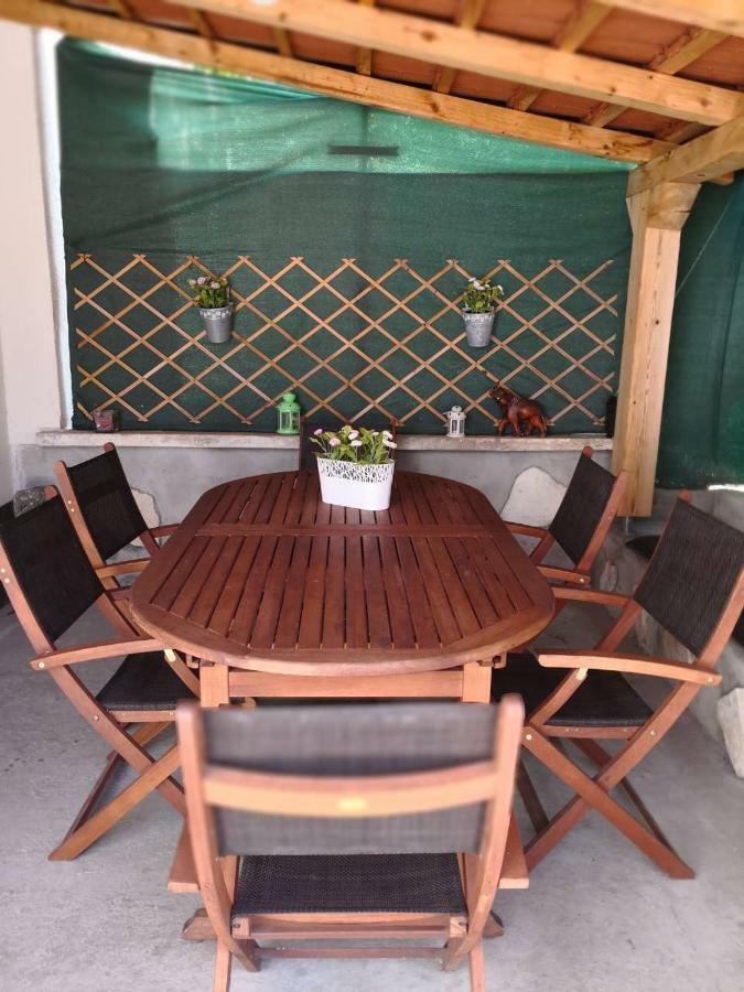 Istrianka Apartment พูลา ภายนอก รูปภาพ